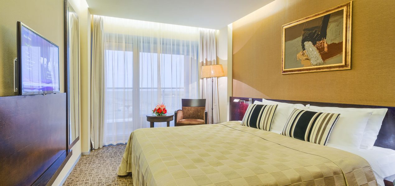 junior-suite-bedroom1